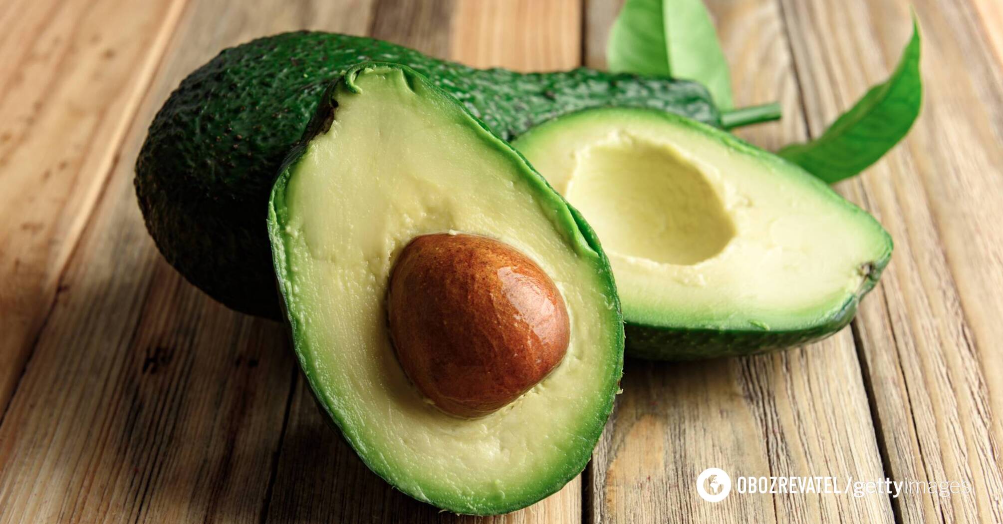 It is not recommended to put green avocados in the oven