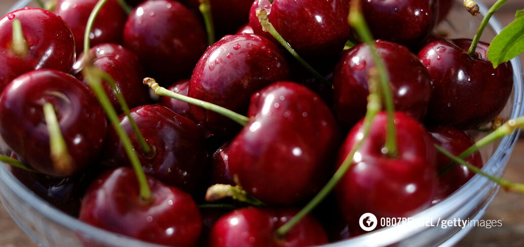How to choose a sweet cherry