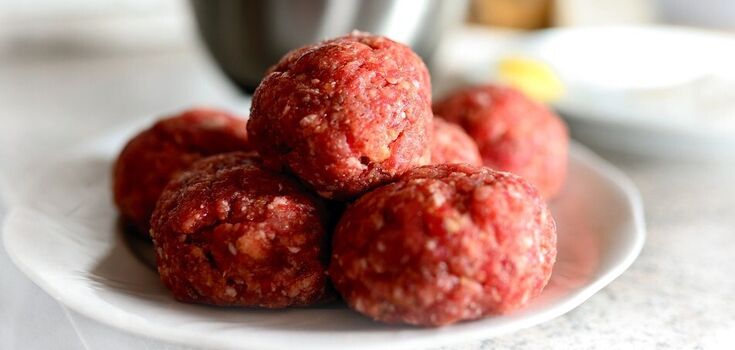 What other ingredients can be added to meatballs besides eggs so that they hold their shape well