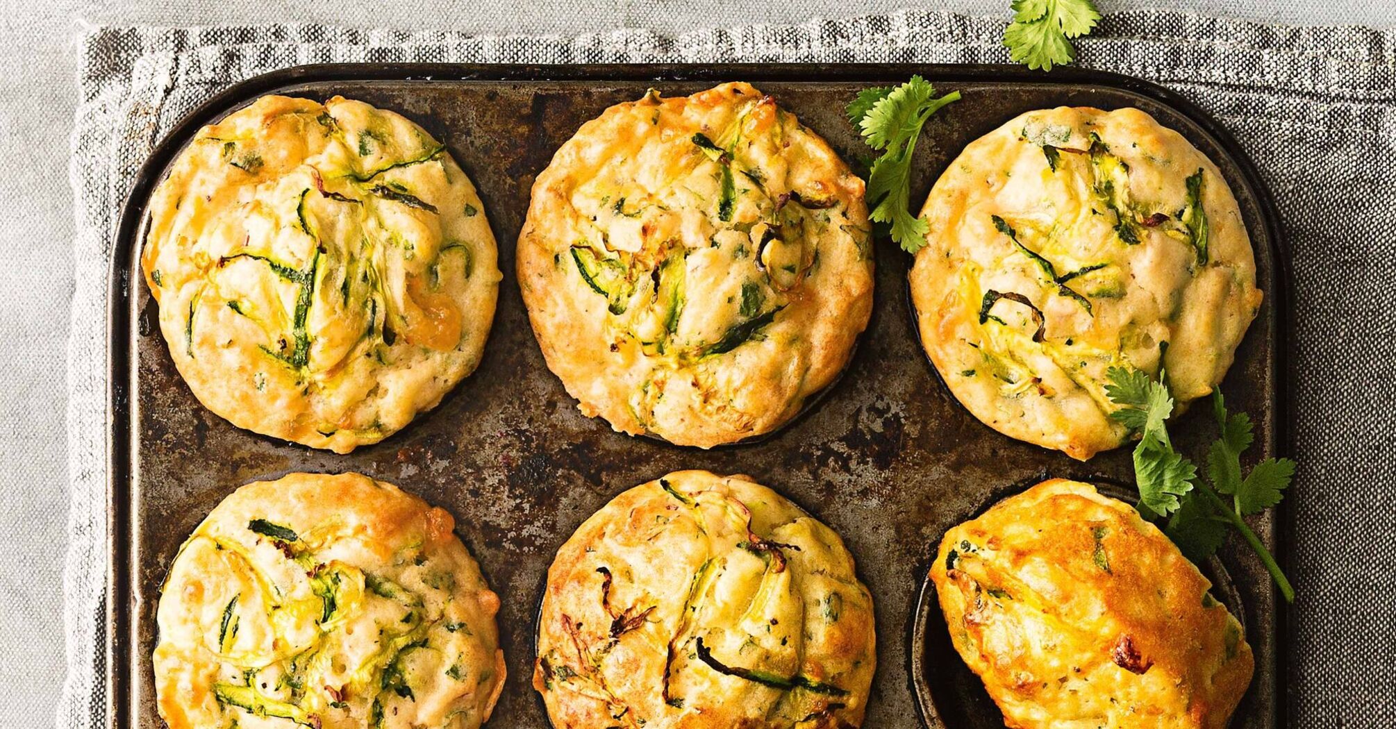 How to make fluffy muffins from zucchini: a very easy way to use a vegetable