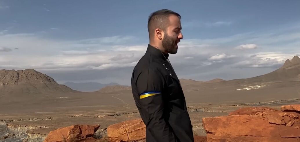 Iran overturns death sentence of rapper Salehi, who supported Ukraine. Video