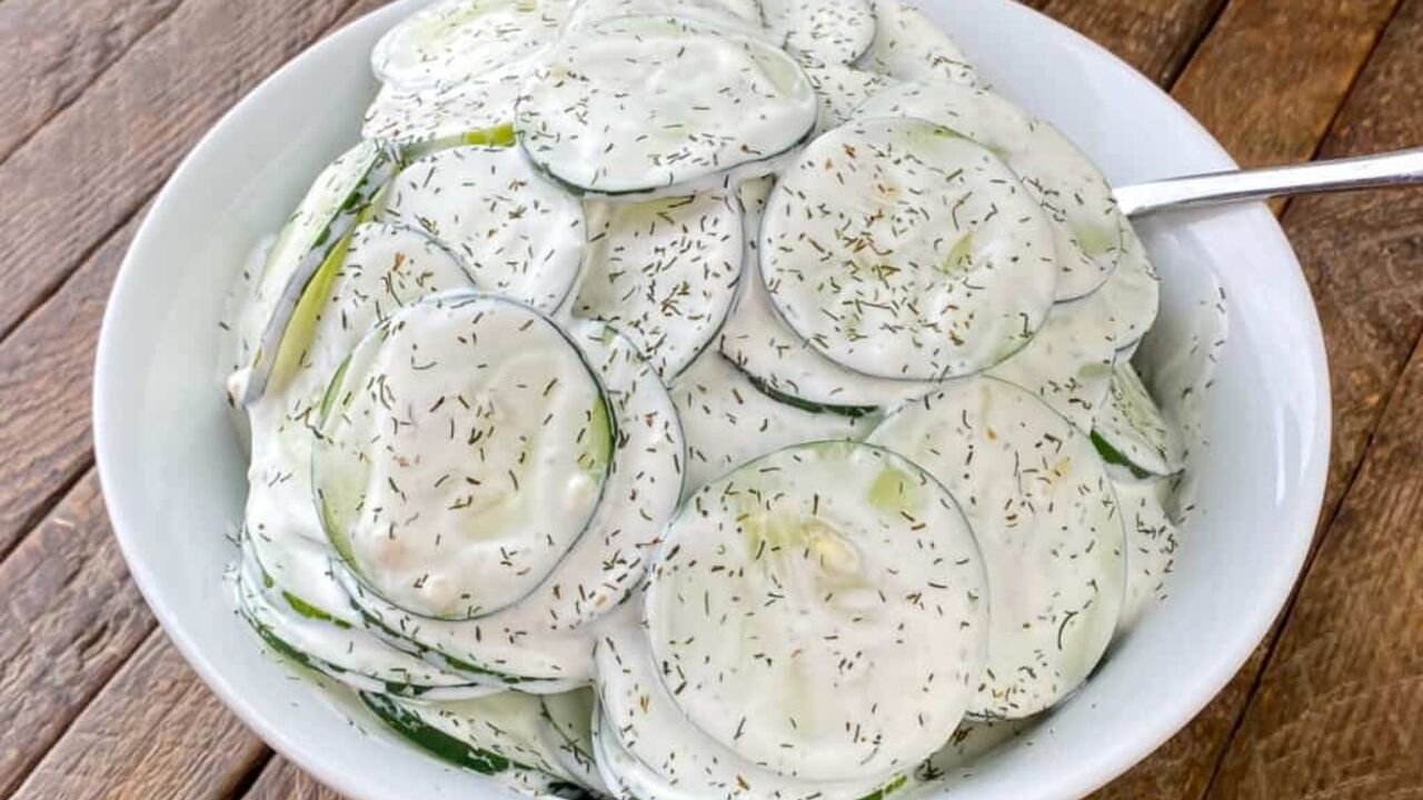 Cucumbers with herbs in sour cream: you haven't cooked vegetables like this before