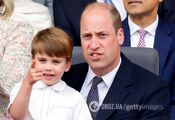 Daddy's son! The network compared the "wild dances" of Prince William and little Louis: the similarity of movements is striking