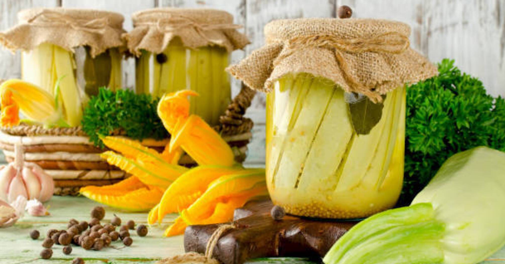 Marinated Bulgarian zucchini: a recipe for a delicious appetizer for the winter