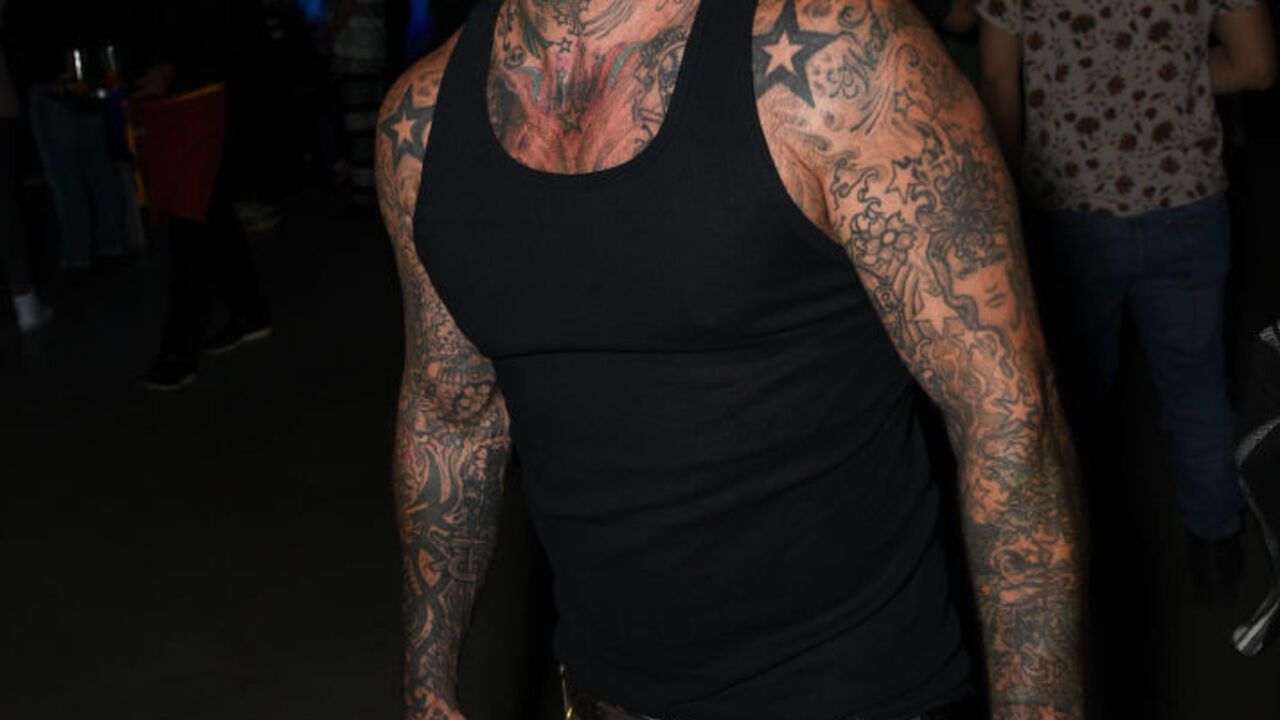 Crazy Town lead singer and author of the hit Butterfly dies: body of 49-year-old Seth Binzer found in his home