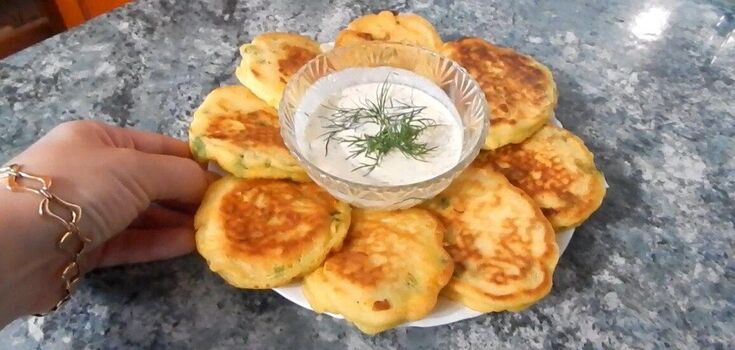 Lazy egg and onion pies