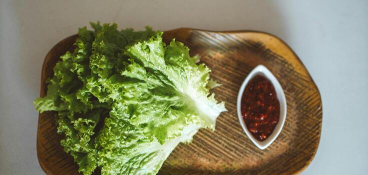 How to properly wash lettuce leaves to get rid of dangerous bacteria: tips