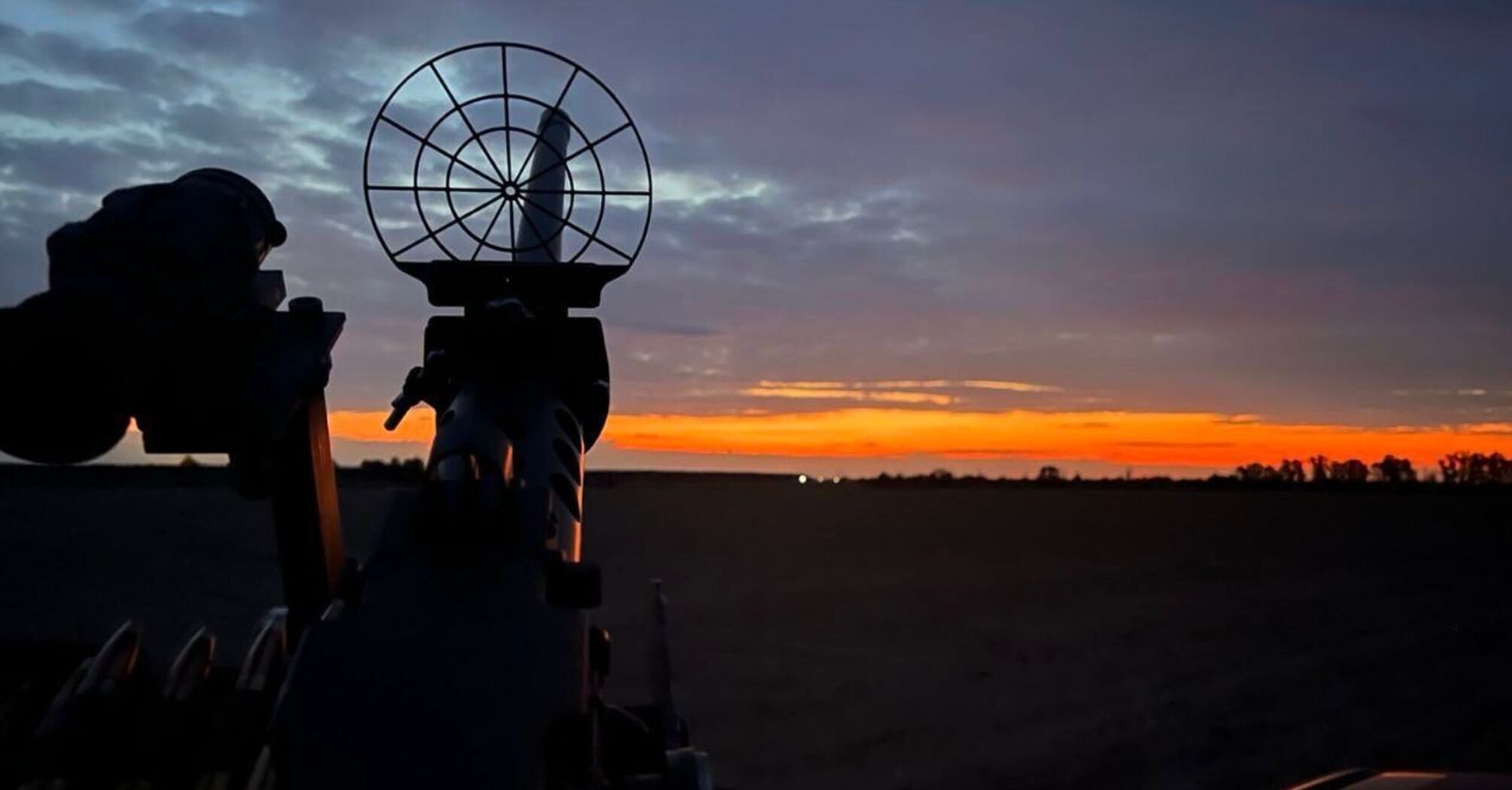 The enemy launched "Kinzhals", "Kalibrs" and "Shaheds" at Ukraine at night, air defense was working: details