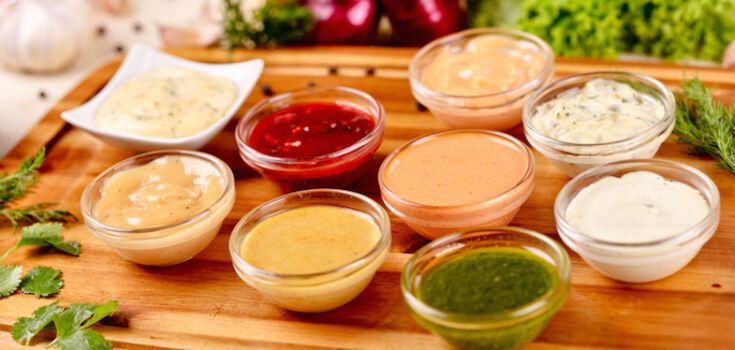 The most delicious summer sauces that will complete the taste of any dish: top 5