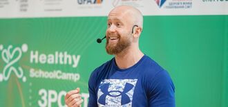 Chodzenie 10 000 kroków dziennie i niejedzenie po 18:00: trener fitness Viktor Mandziak obala popularne mity na temat odchudzania