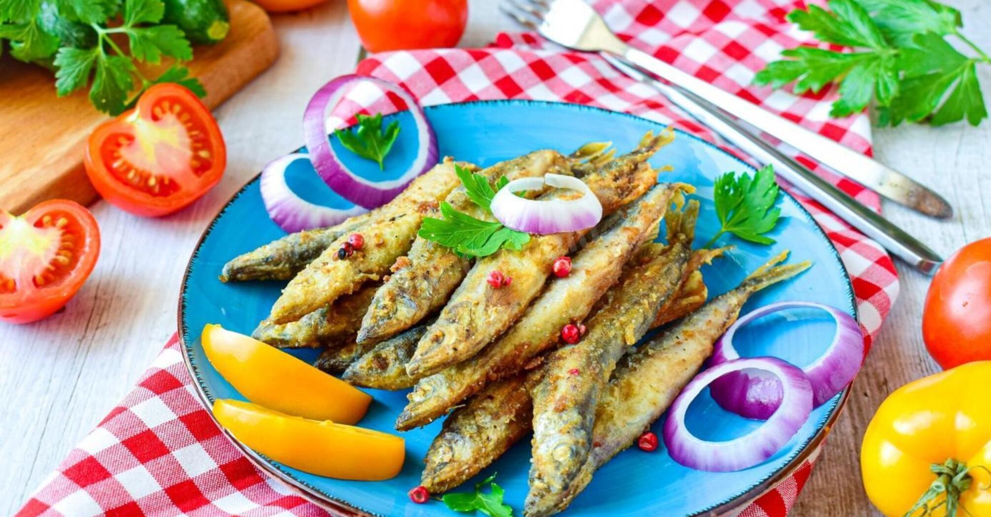 No need to fry: how to cook delicious odor-free capelin for dinner
