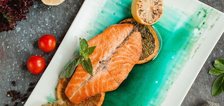 Salmon in brandy: how to make red fish taste even more delicious