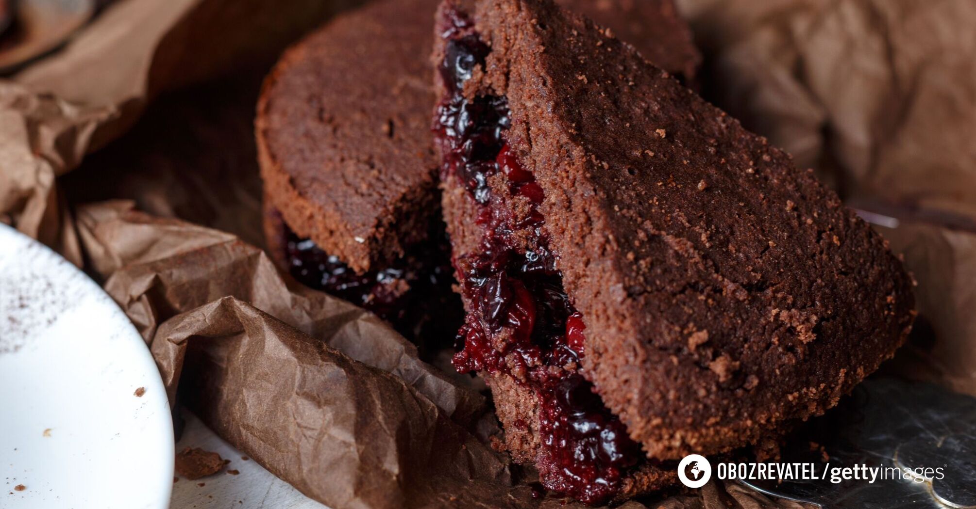 Chocolate cake with cherry filling