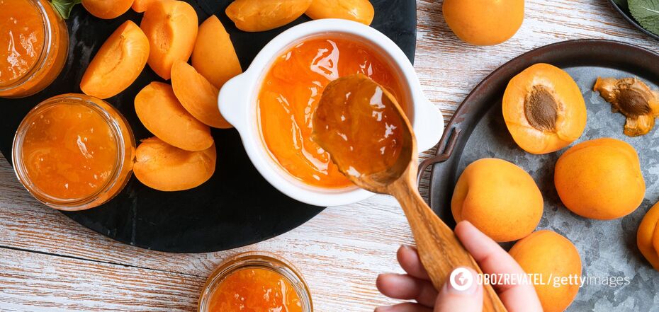 Homemade apricot jam