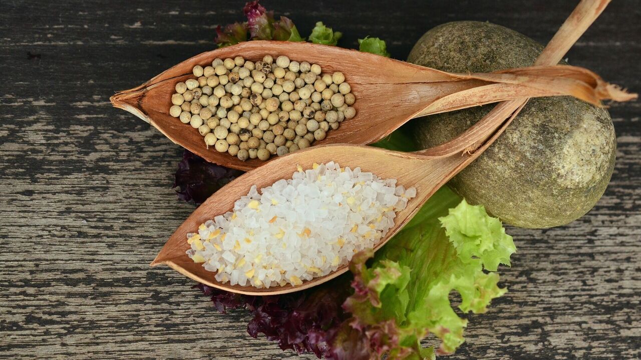 What to add to dishes instead of salt
