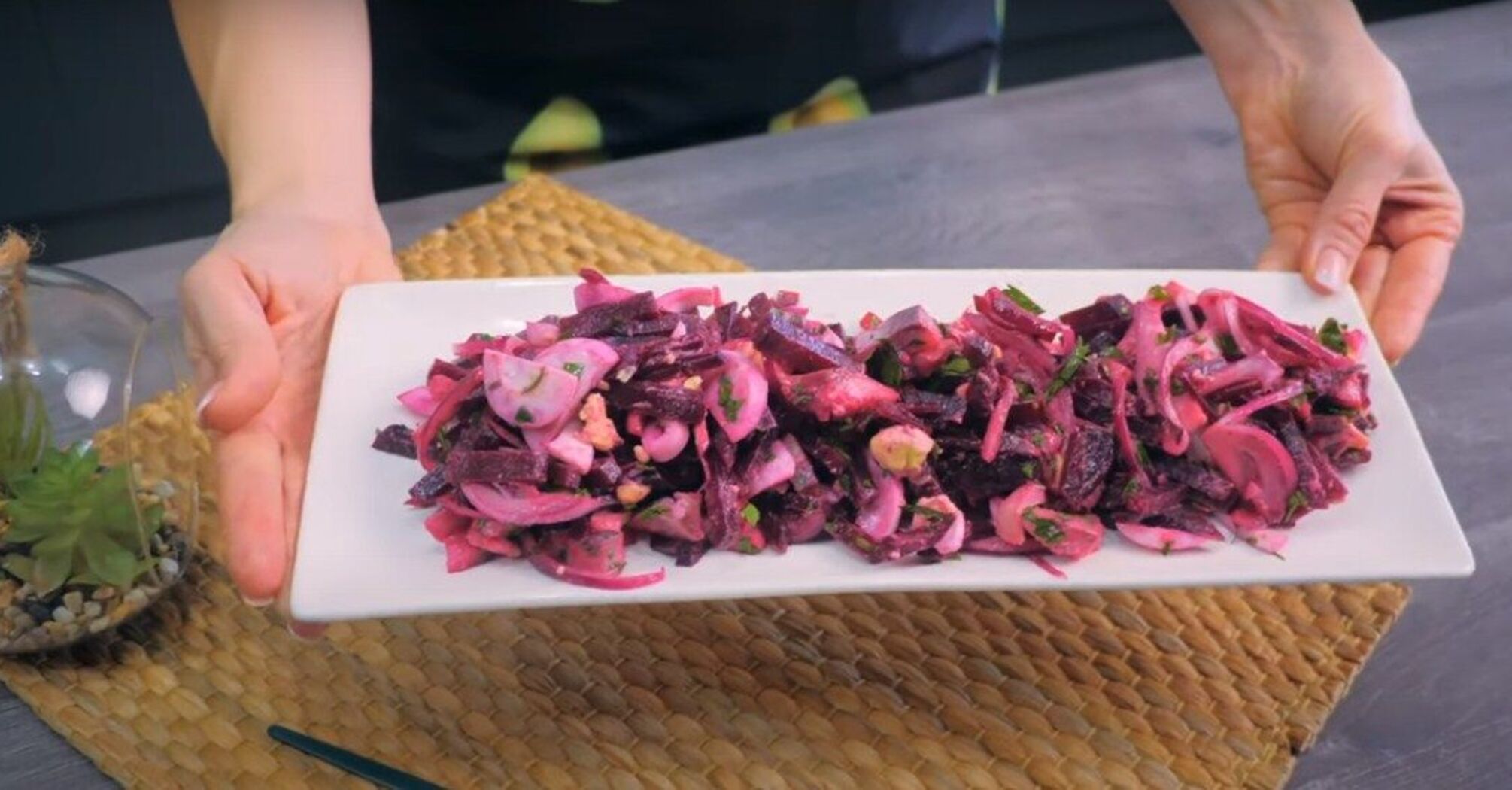 Quick salad with beets and herring: a recipe without mayonnaise