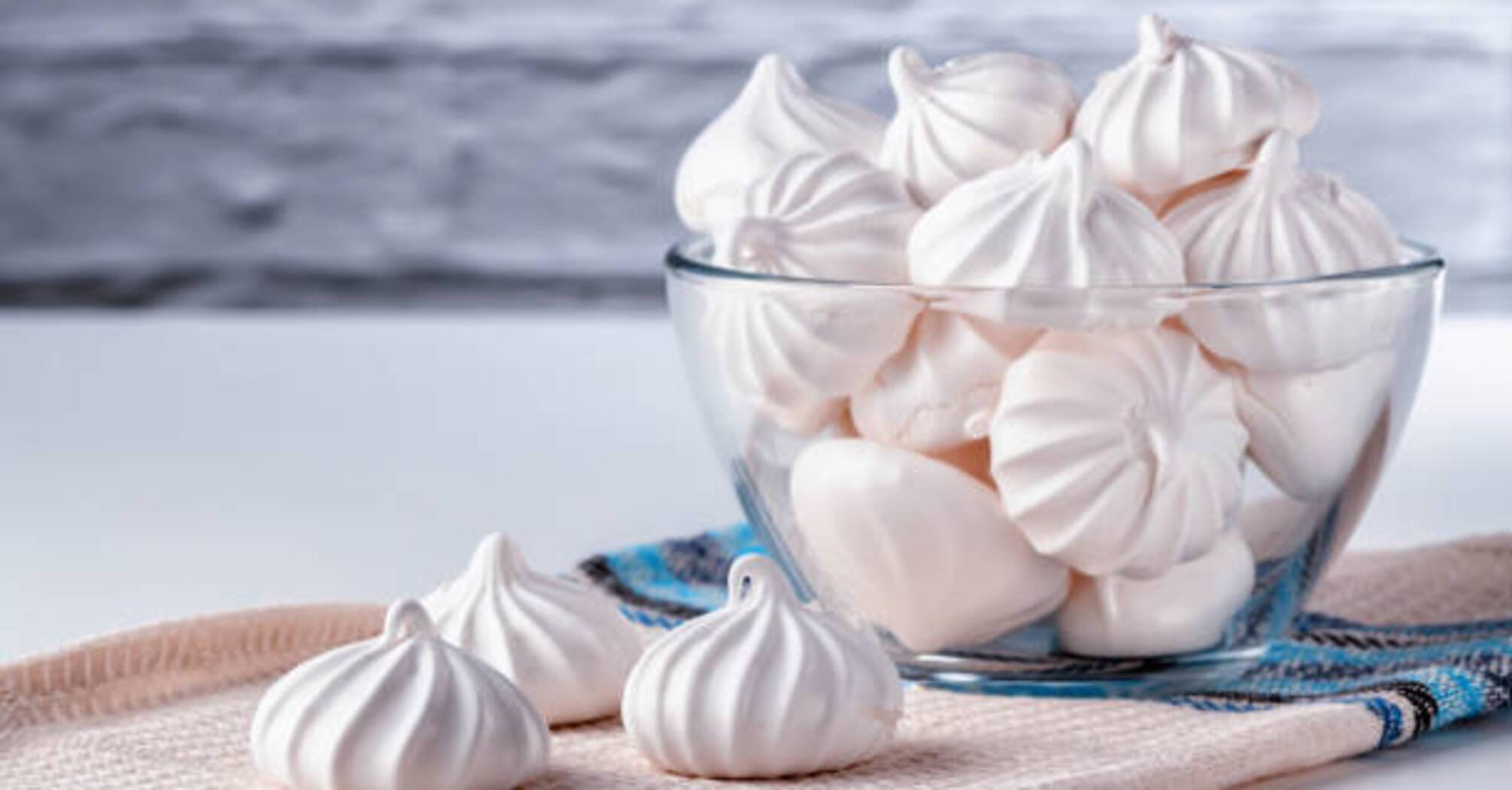 2-ingredient meringue: how to cook this quick dessert
