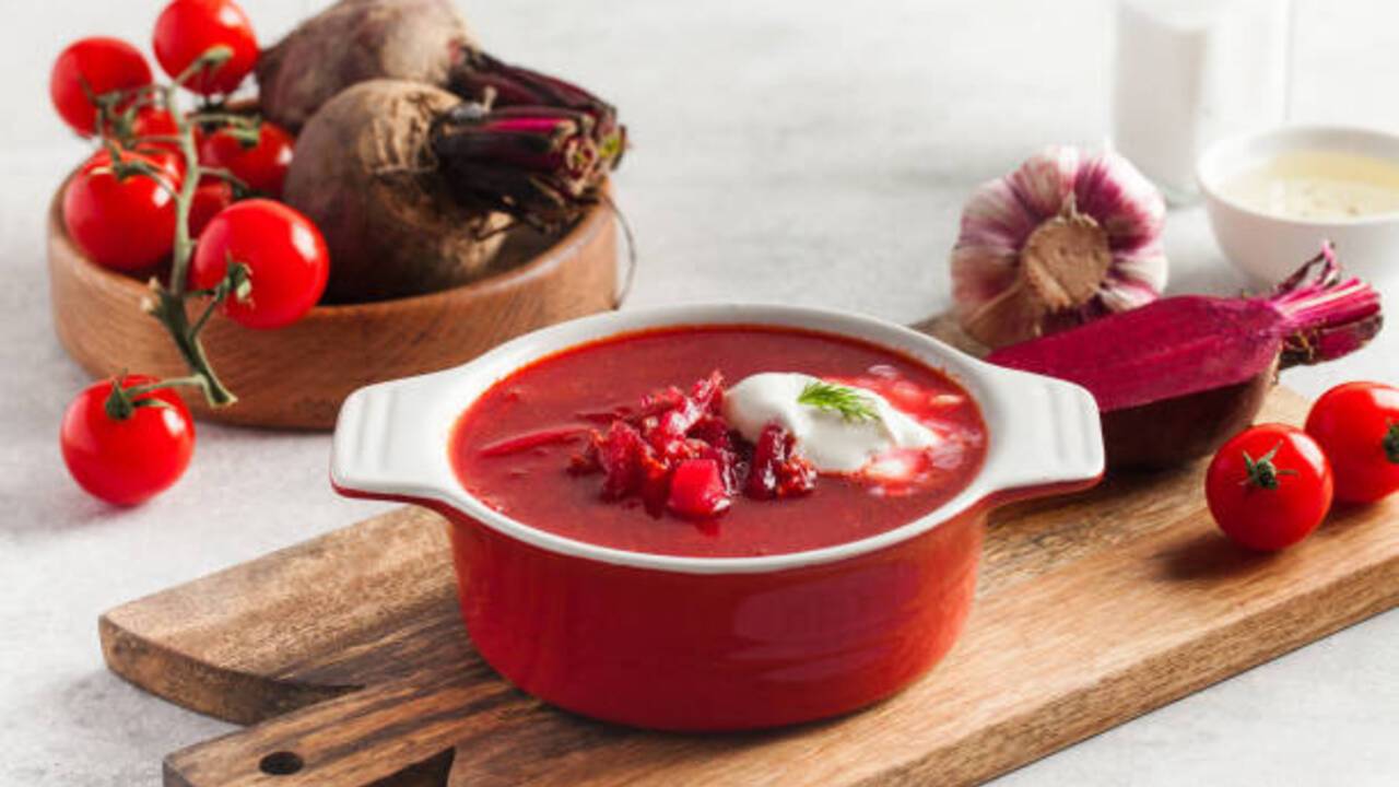 Instead of okroshka: how to prepare the most delicious cold borscht