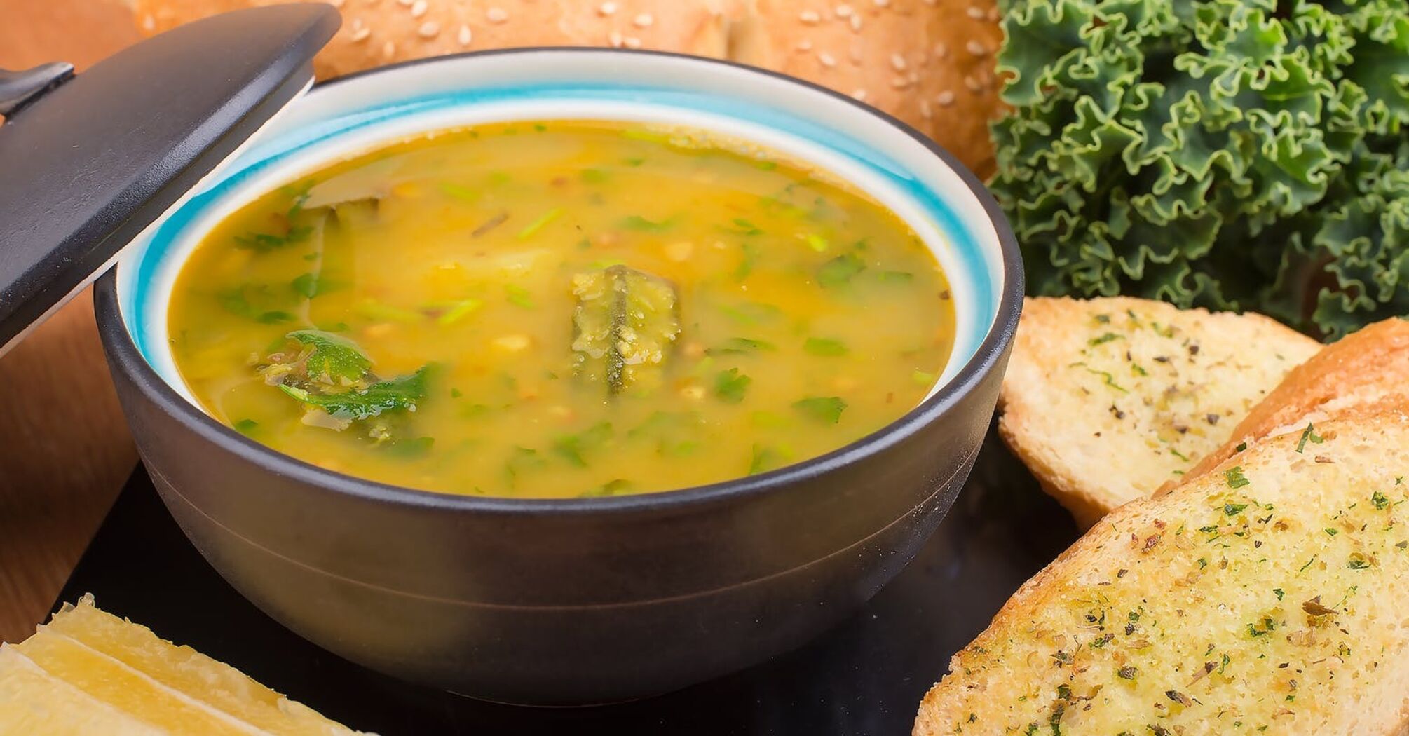 Pea soup that even children will enjoy: how to prepare 
