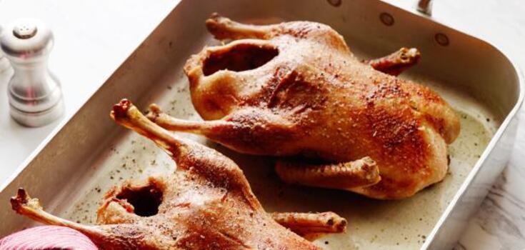 What to marinate duck in to make it juicy: cooked in the oven