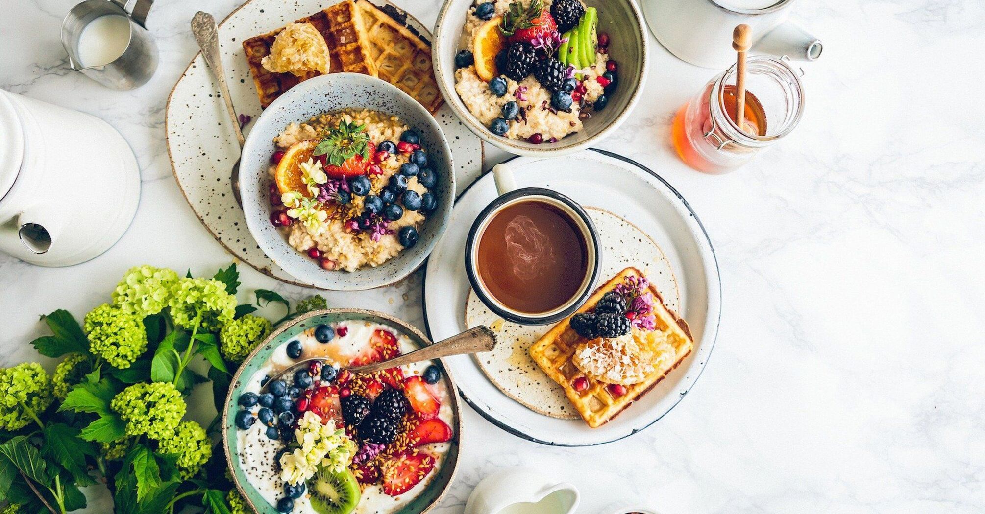 Dishes for breakfast