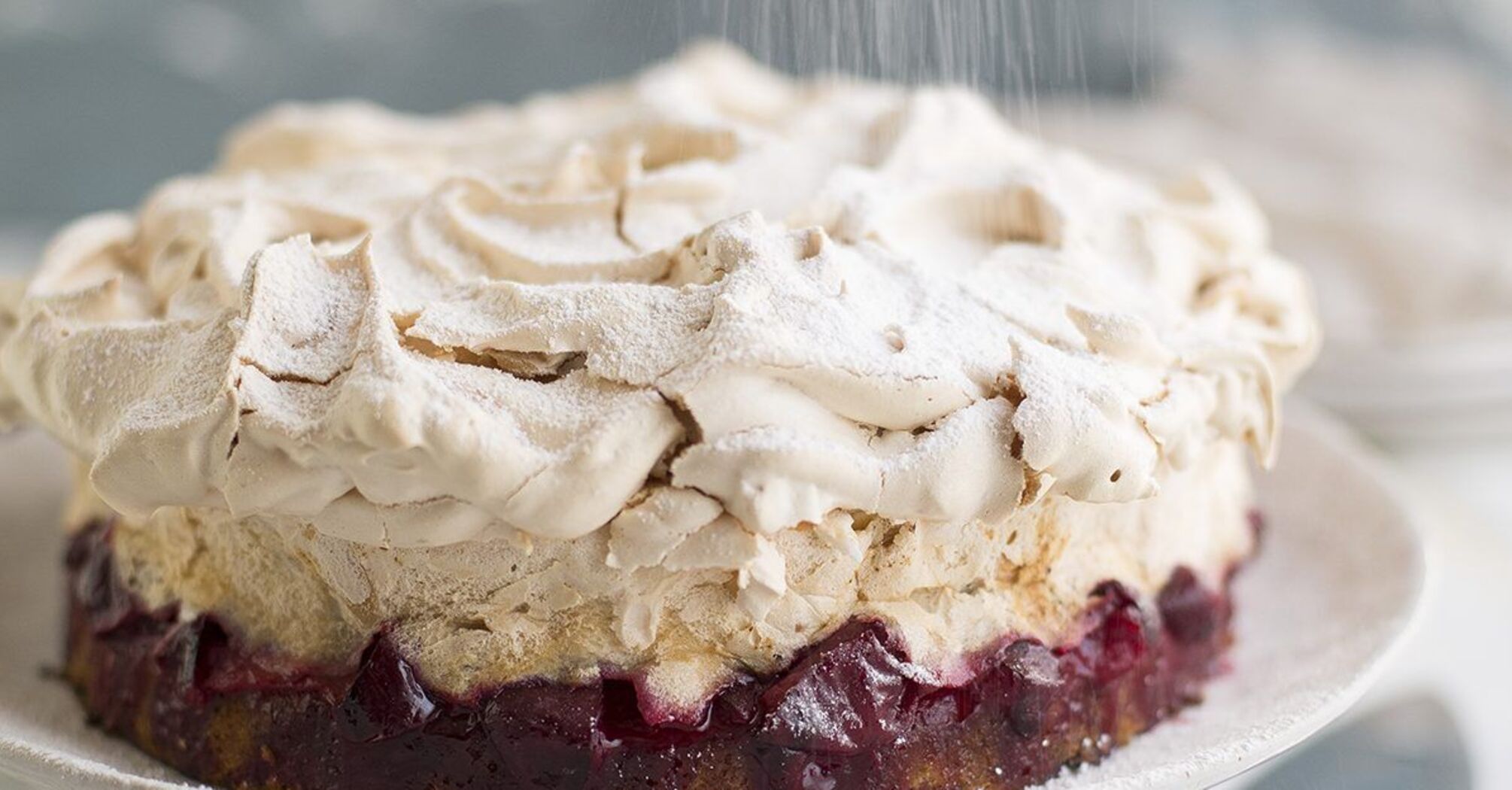 Delicious plum pie: it always turns out fluffy
