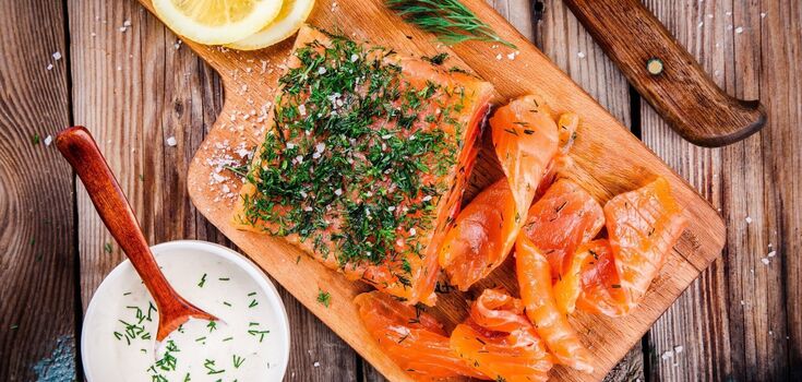 How to salt red fish correctly: the simplest recipe