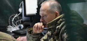 "Są szanse na zmianę sytuacji na naszą korzyść". Syrski opowiada o swojej podróży na front wschodni. Zdjęcie