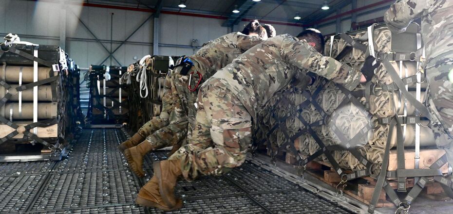 Pomoc wojskowa dla ukraińskich sił zbrojnych od Stanów Zjednoczonych