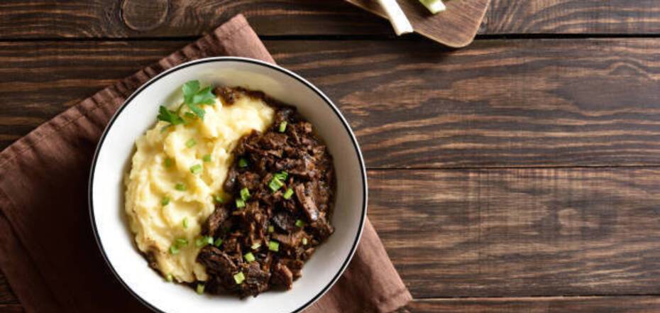 Puree ziemniaczane z sosem