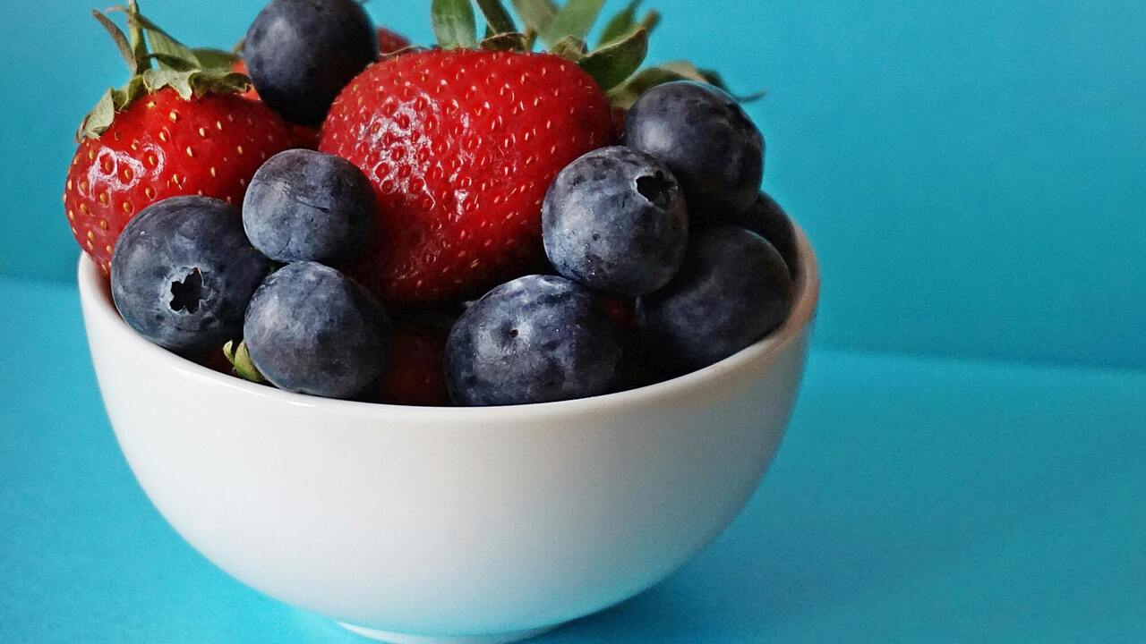 How to keep berries fresh and mold-free for a long time: TikTok blogger reveals the secret