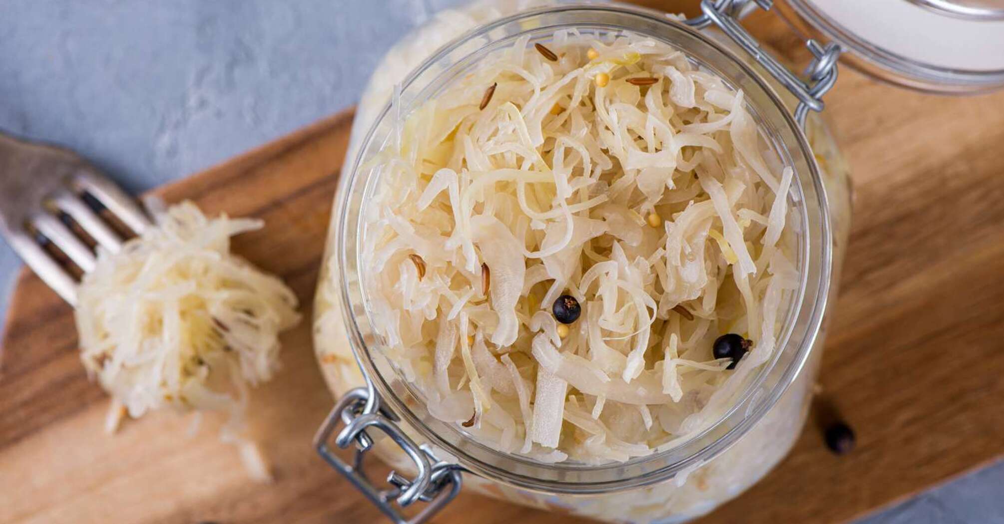 Sauerkraut: what are the benefits of the dish and how to pickle the vegetable properly