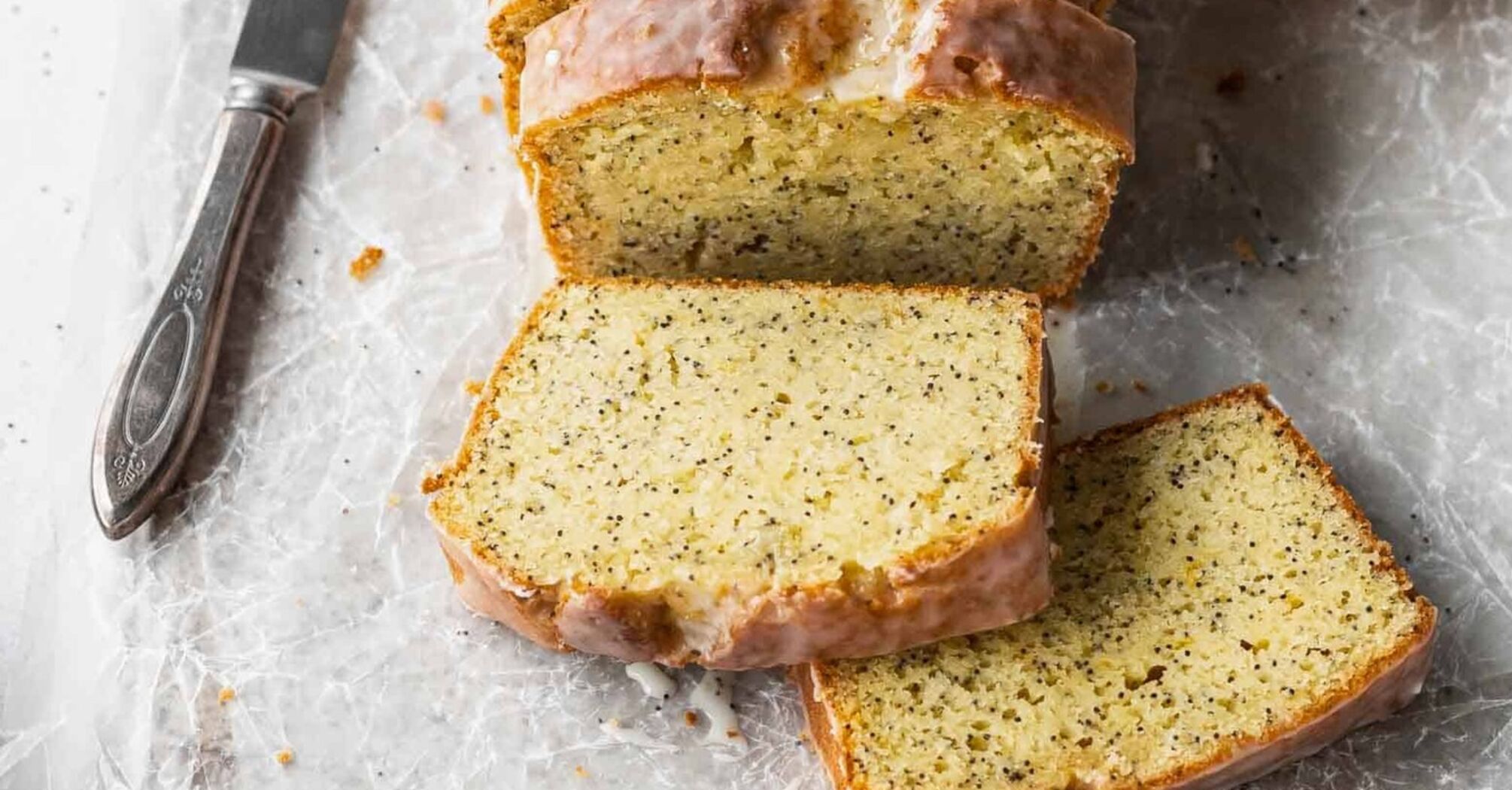 Elementary poppy seed pie in a slow cooker: it turns out to be very fluffy