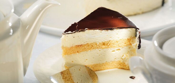 Legendary Bird's Milk cake: how to prepare this childhood dessert