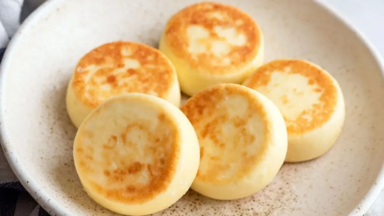 Cheesecakes with hard cheese