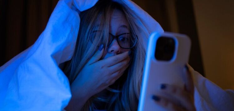 Znany psychoterapeuta wyjaśnił, dlaczego absolutnie niemożliwe jest rozpoczęcie poranka od złych wiadomości i zdjęć z wojny.