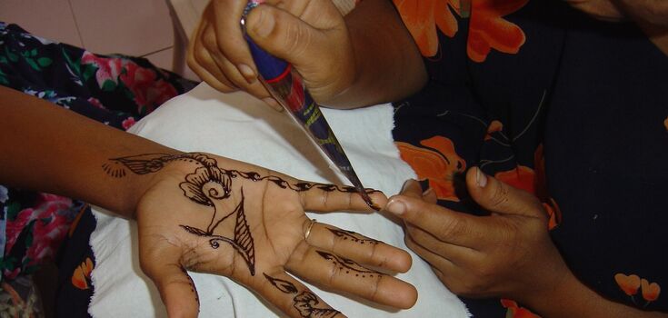 5 обязательных правил тату-этикета: что не рекомендуется делать в салоне во время сеанса