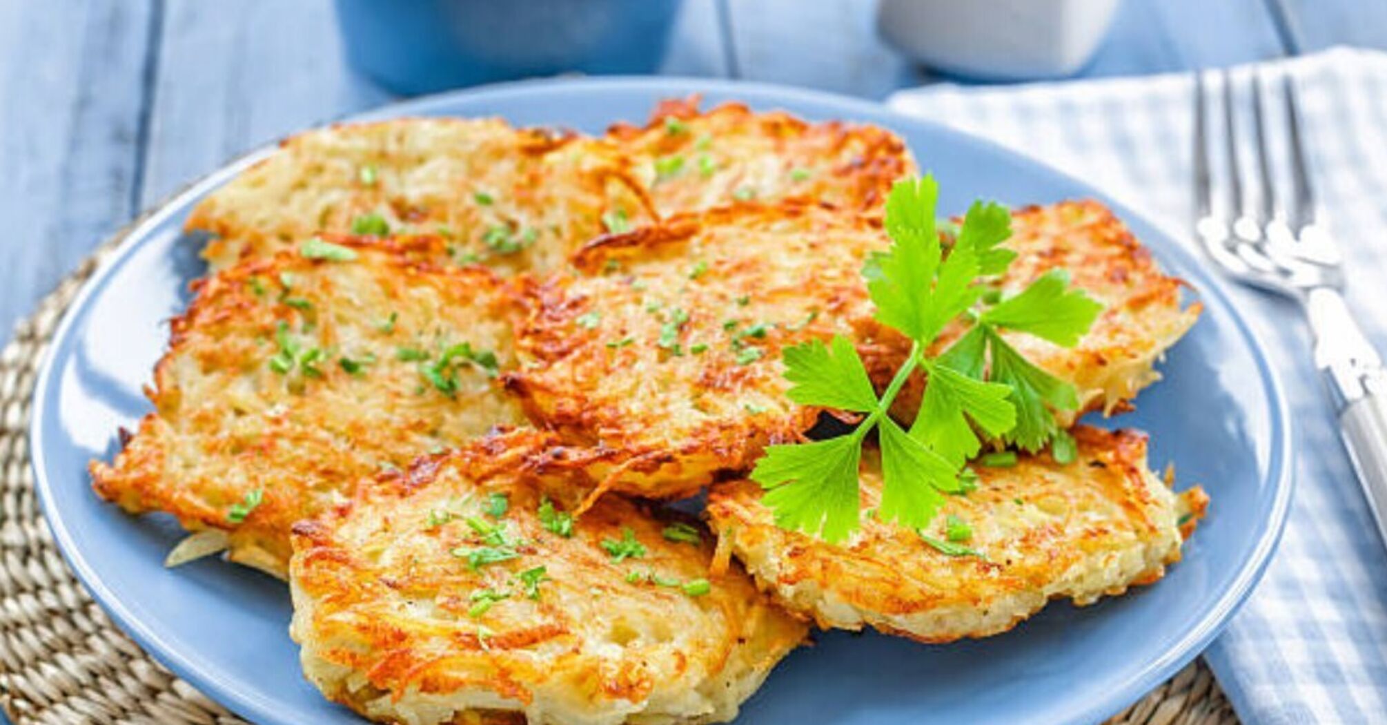 Potato pancakes will never be gray again: how to make the perfect dish