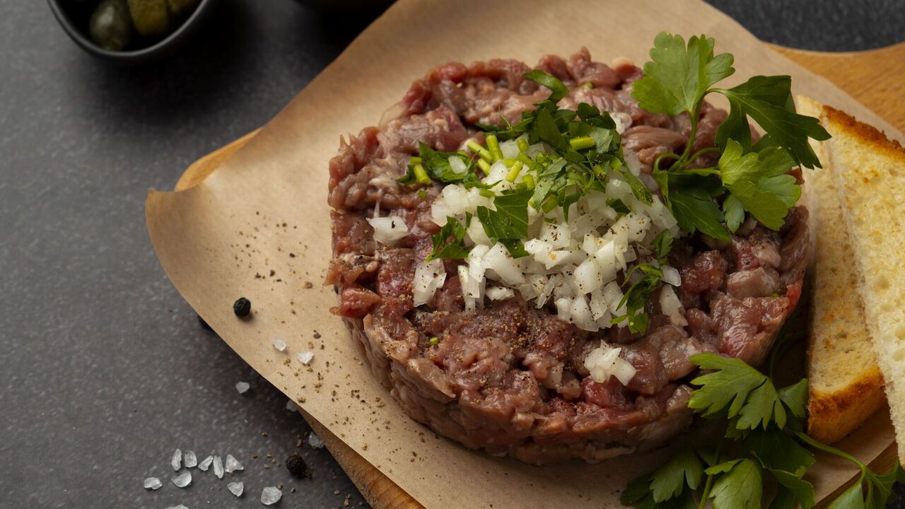 Beef tartare: recipe for the most popular French appetizer