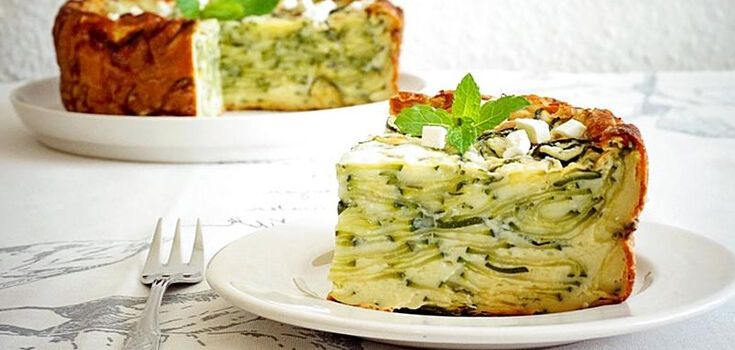 What to cook with zucchini for lunch: a hearty and budget dish