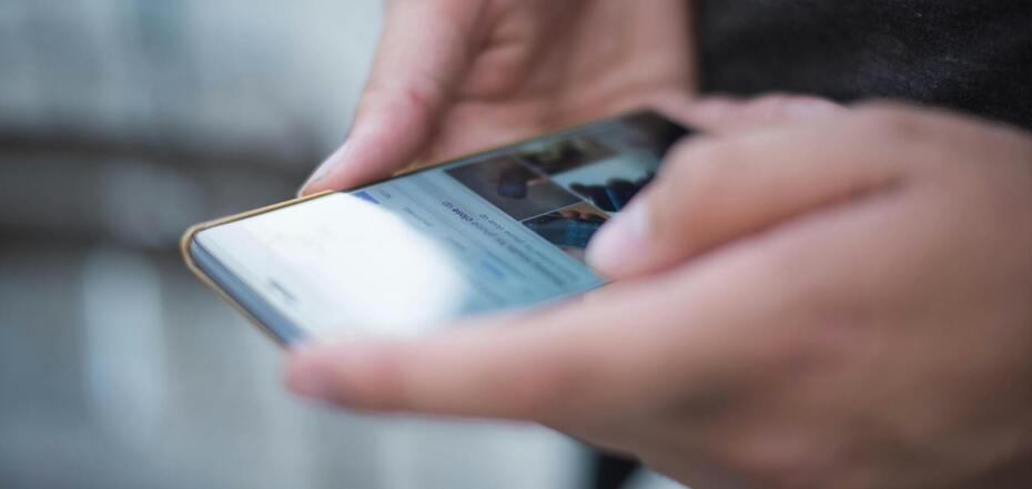 Darmowy roaming w UE będzie ważny przez kolejne 12 miesięcy