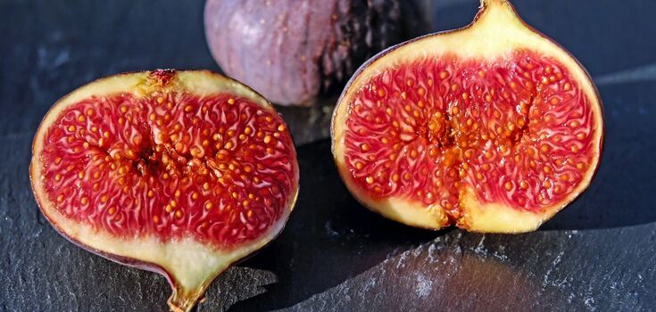 Ripe figs
