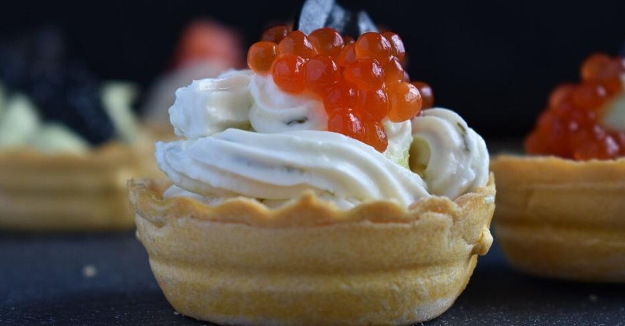 Appetizer in tartlets "Five minutes": what to use for the filling