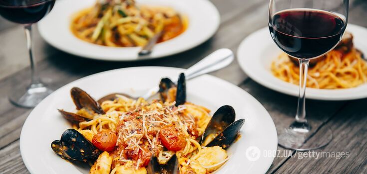 Pasta with seafood