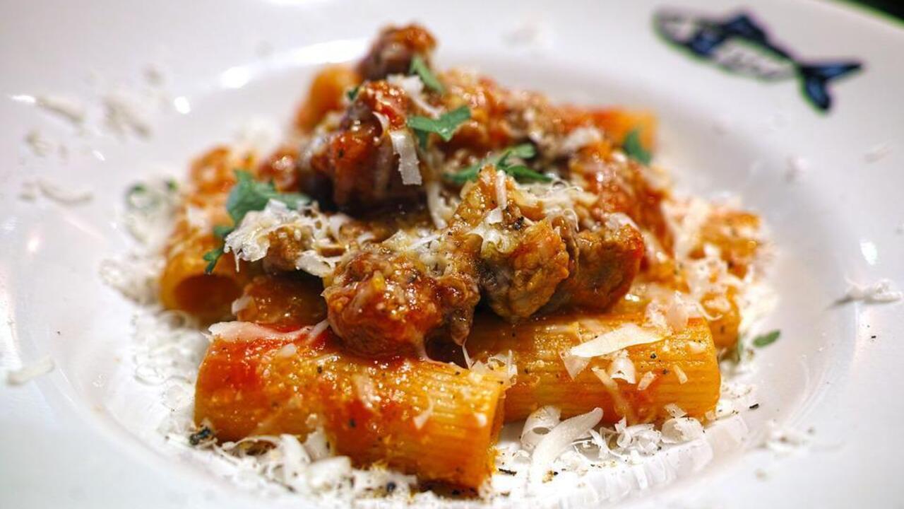 Delicious budget gravy for any side dish: what to make with