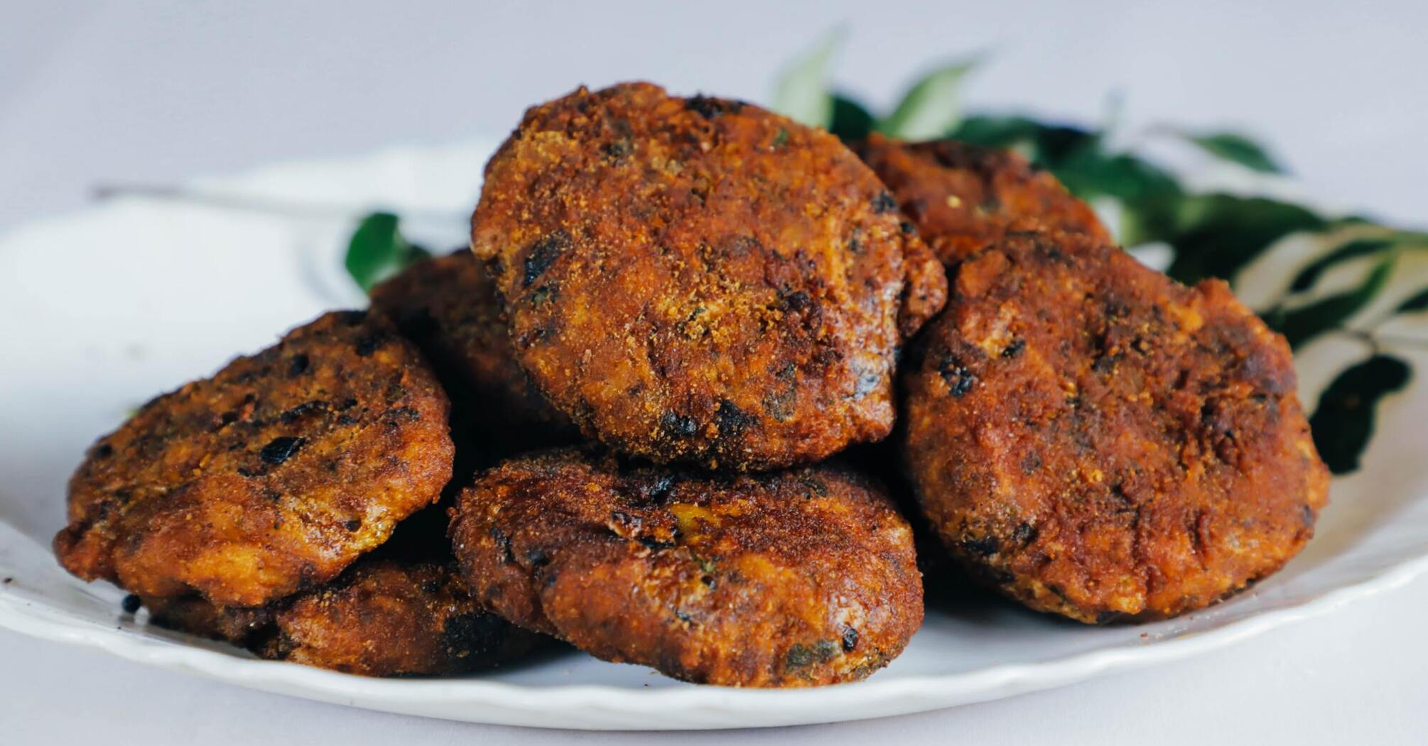 How to replace bread in meatballs: top 3 basic products