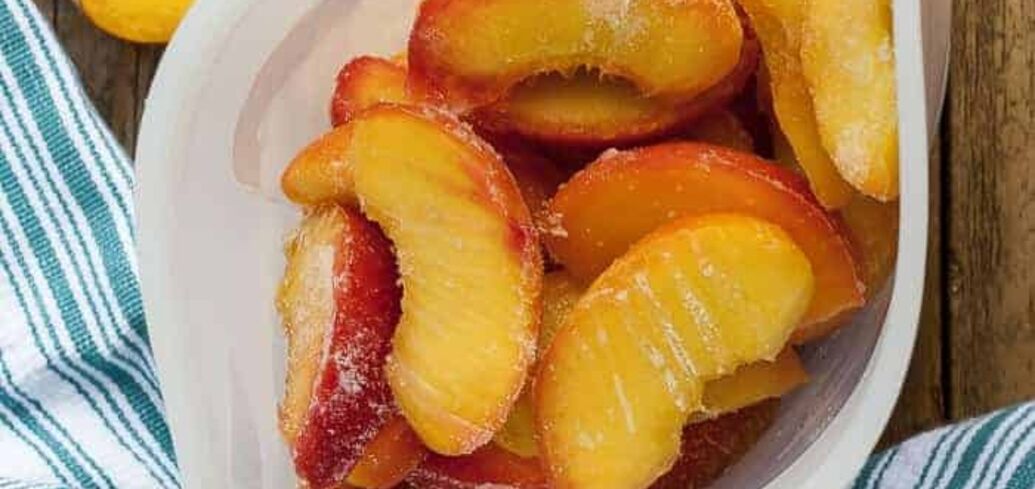 How to freeze apricots, peaches, and plums: the most convenient ways