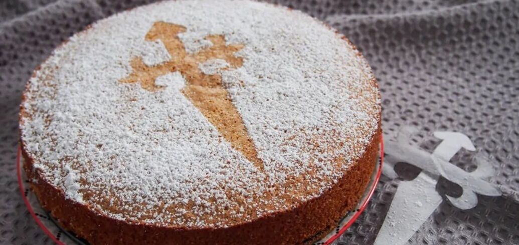 Lush and moist "Santiago" pie: no wheat flour or oil in the recipe