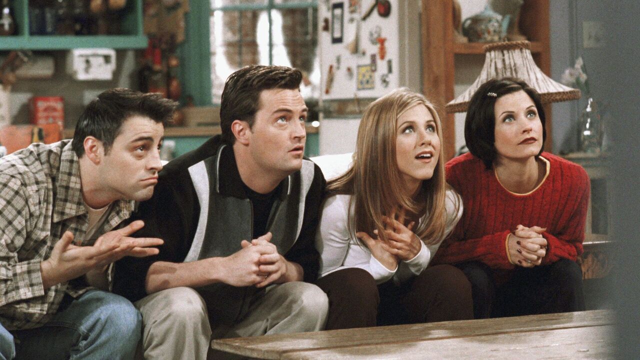 5 TV series with an interesting plot to help you learn English