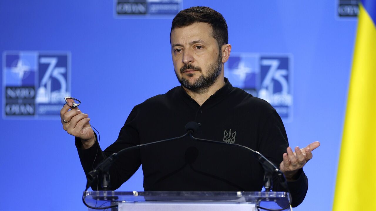 "There are nuances": Zelenskyy clarifies the situation with the possibility of Poland shooting down Russian missiles